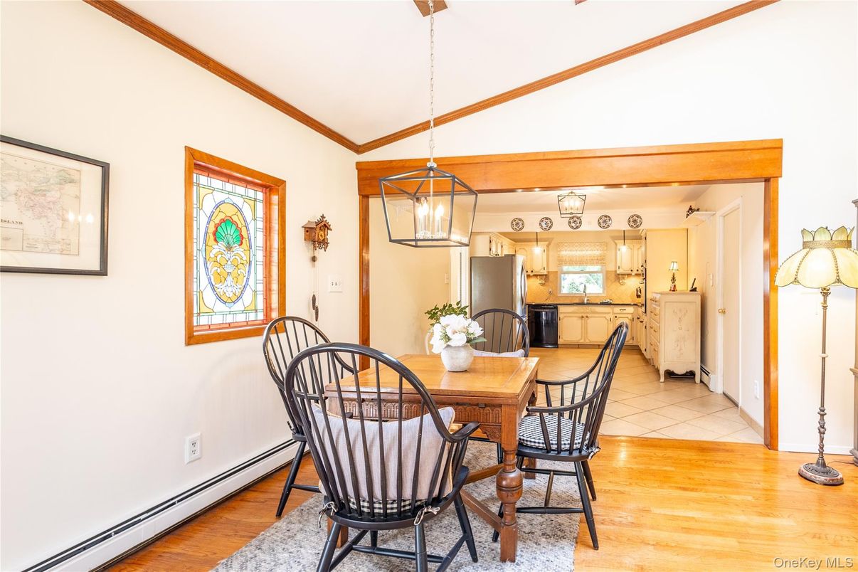 Dining room, Interior, Kitchen, Pendant Lights, Wood Texture Flooring