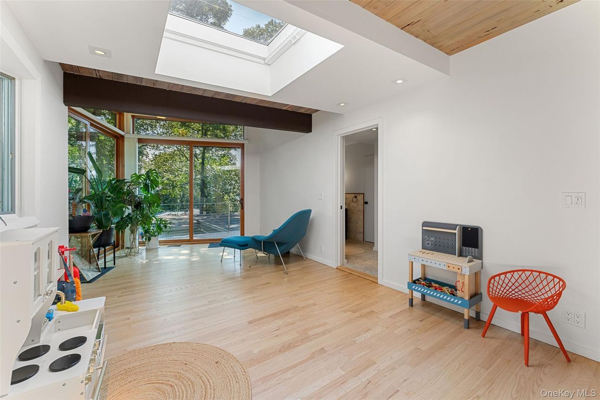 Interior, Recessed Lighting, Wooden Ceilings, Wood Texture Flooring