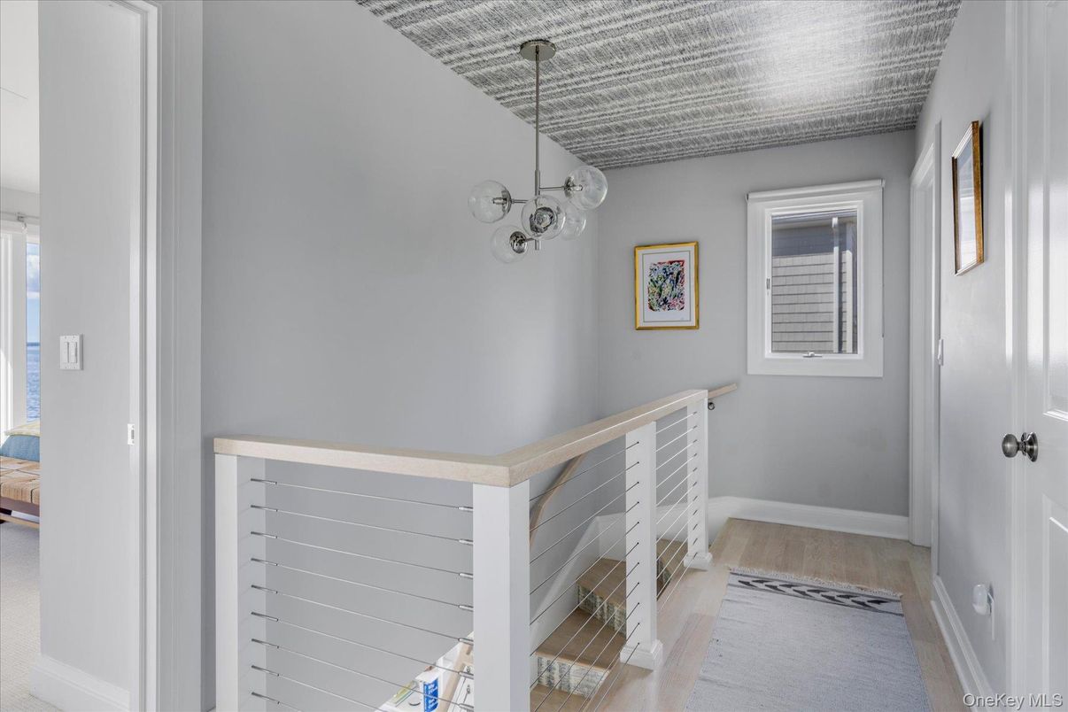 Interior, Pendant Lights, Wood Texture Flooring