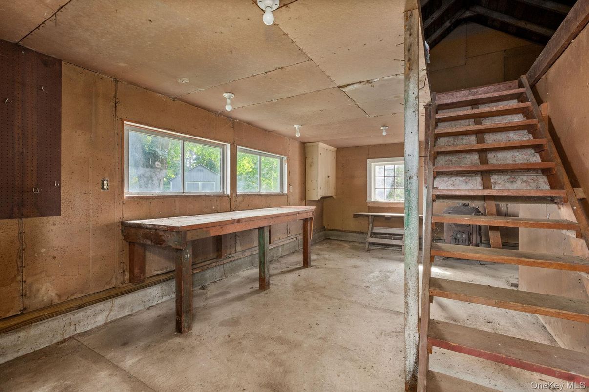 Interior, Wooden Walls