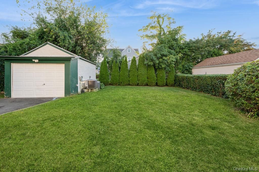 Backyard, Detached Garage, Exterior