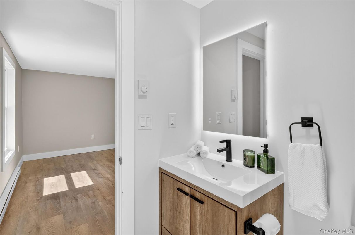 Bathroom, Interior, Wood Texture Flooring