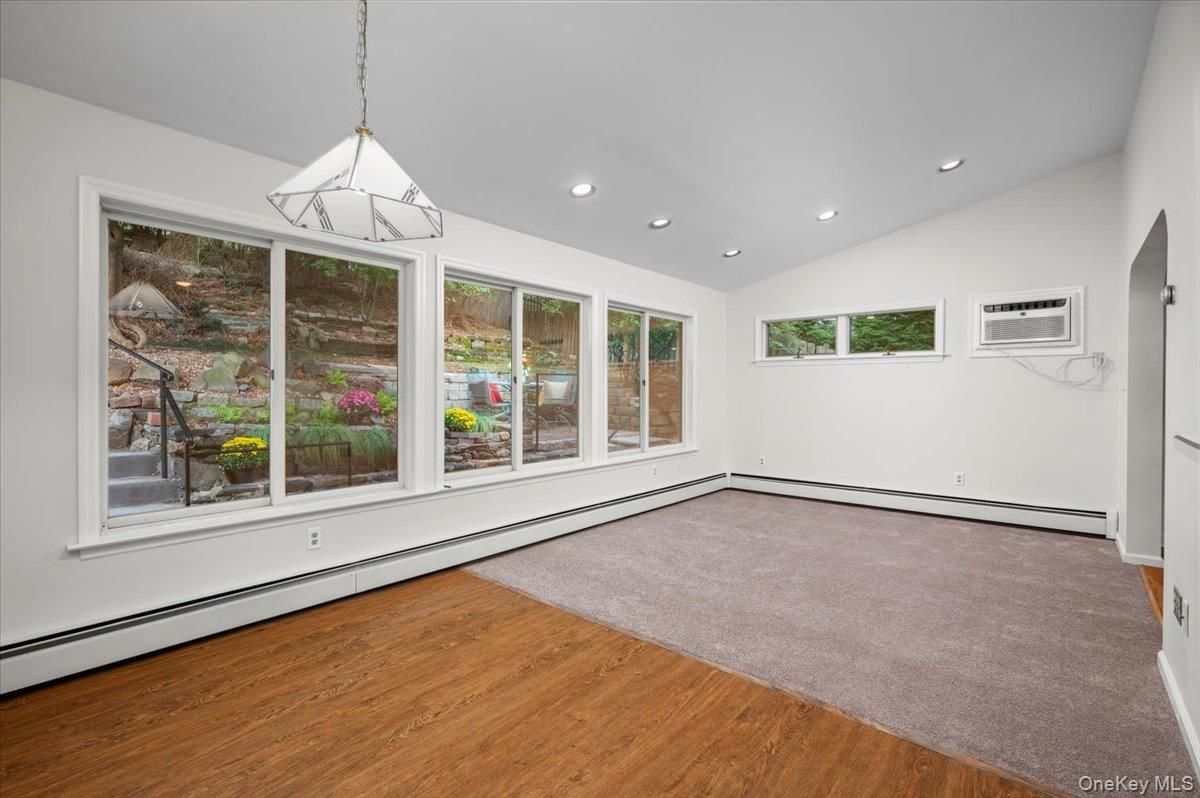 Empty room, Interior, Pendant Lights, Recessed Lighting, Wood Texture Flooring