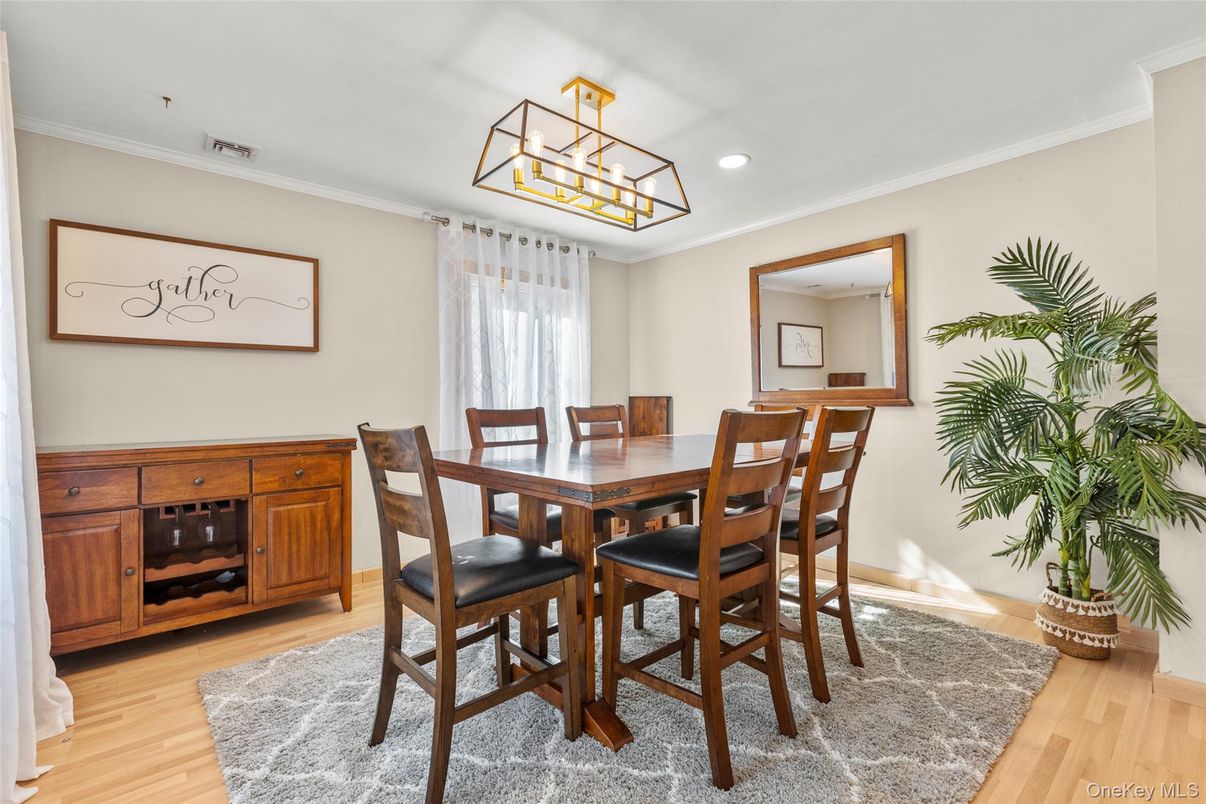 Dining room, Interior, Recessed Lighting, Wood Texture Flooring