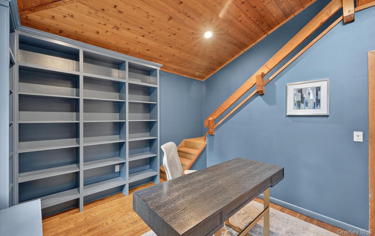 Interior, Recessed Lighting, Wooden Ceilings, Wood Texture Flooring