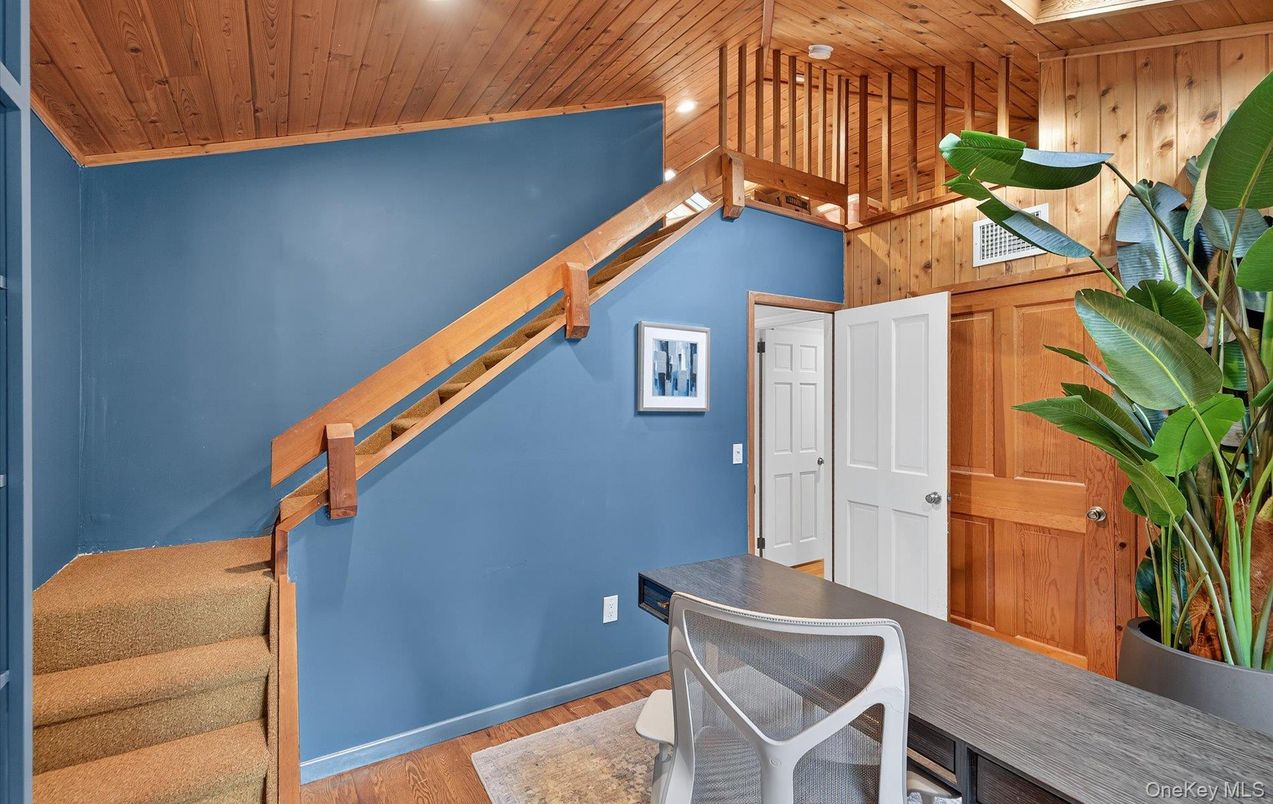 Interior, Recessed Lighting, Wooden Ceilings, Wood Texture Flooring, Wooden Walls