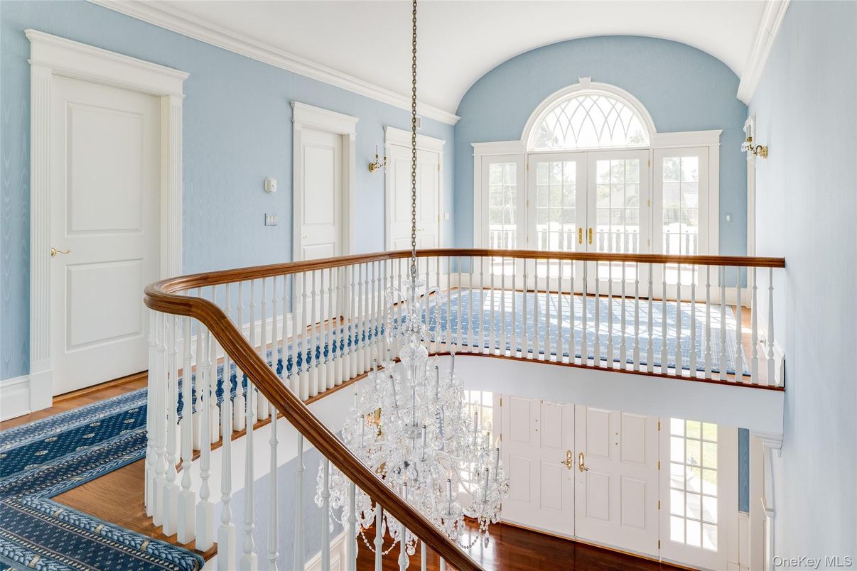 Chandelier, Interior, Wood Texture Flooring