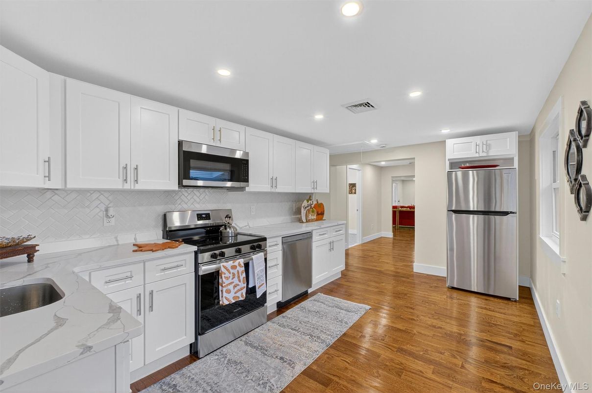 Interior, Kitchen, Recessed Lighting, Stainless Steel Appliances, Wood Texture Flooring