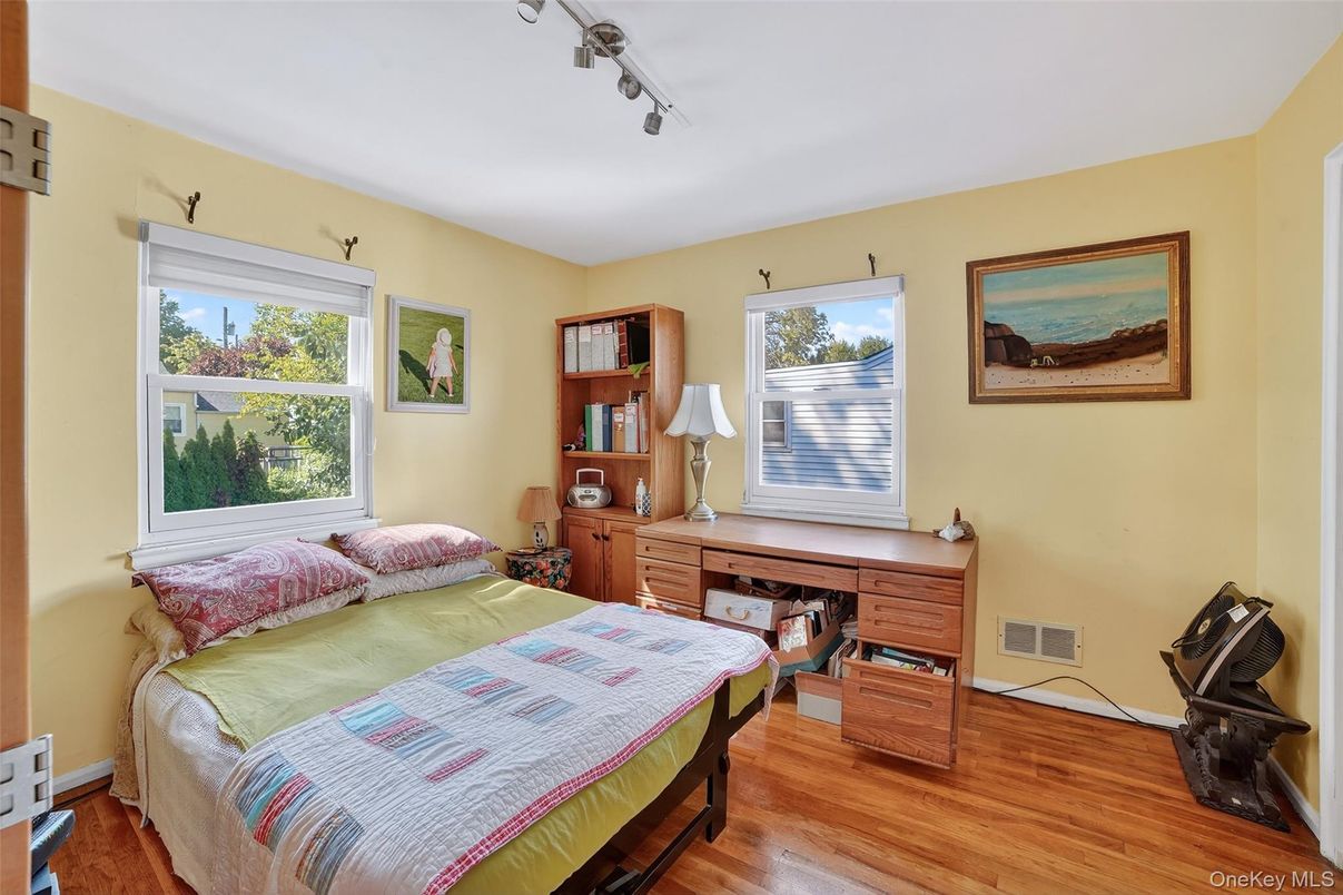 Bedroom, Home Office, Interior, Wood Texture Flooring