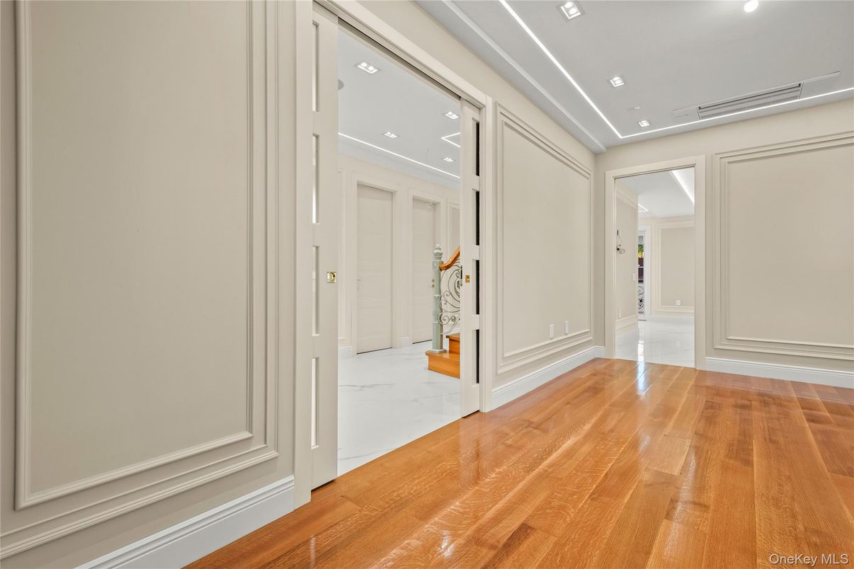 Empty room, Interior, Marble, Recessed Lighting, Wood Texture Flooring