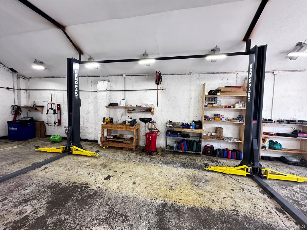 Fitness Equipment, Interior