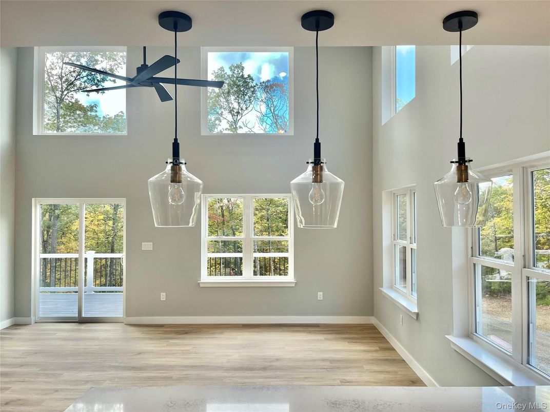 Interior, Pendant Lights, Wood Texture Flooring