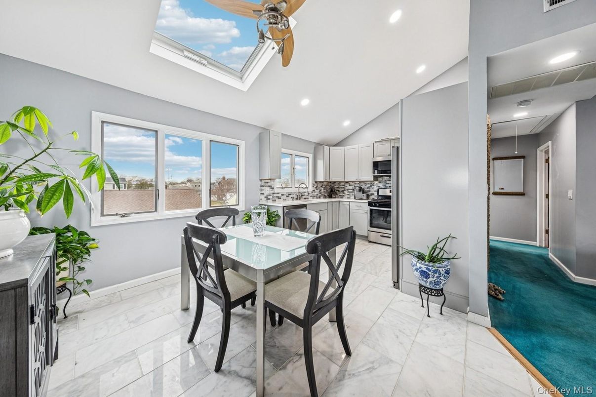 Dining room, Glass Ceilings, Interior, Kitchen, Marble, Recessed Lighting, Stainless Steel Appliances