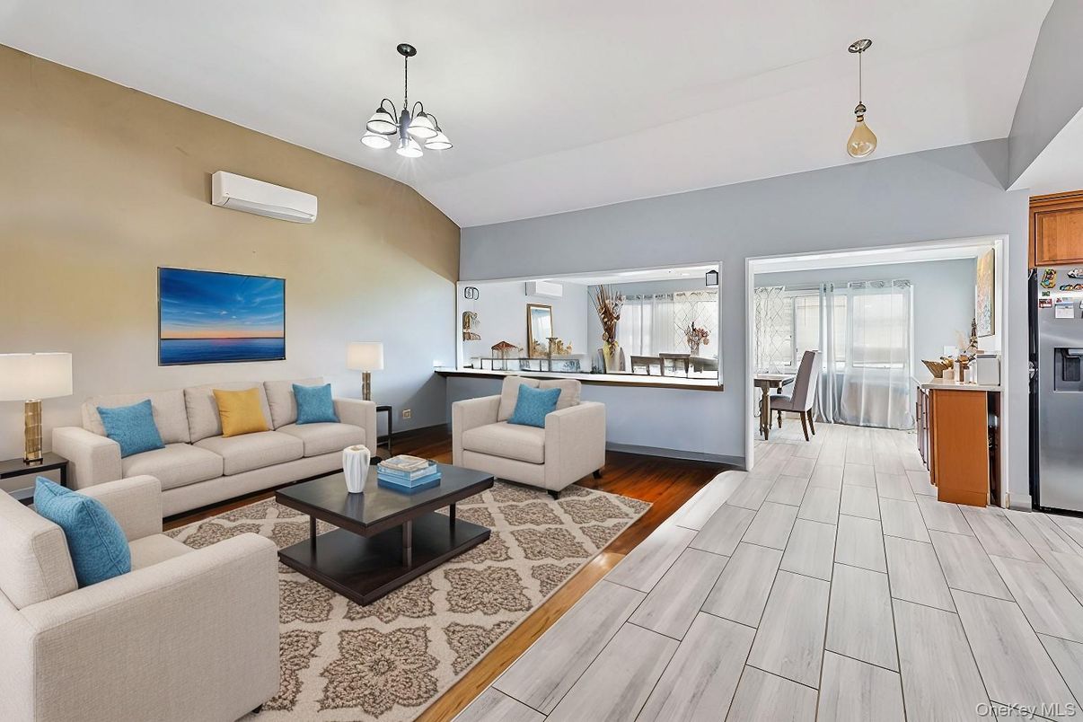 Interior, Kitchen, Living room, Pendant Lights, Wood Texture Flooring