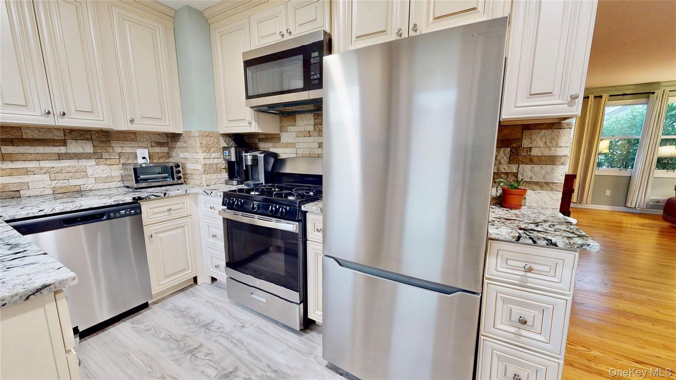 Interior, Kitchen, Marble, Stainless Steel Appliances, Wood Texture Flooring