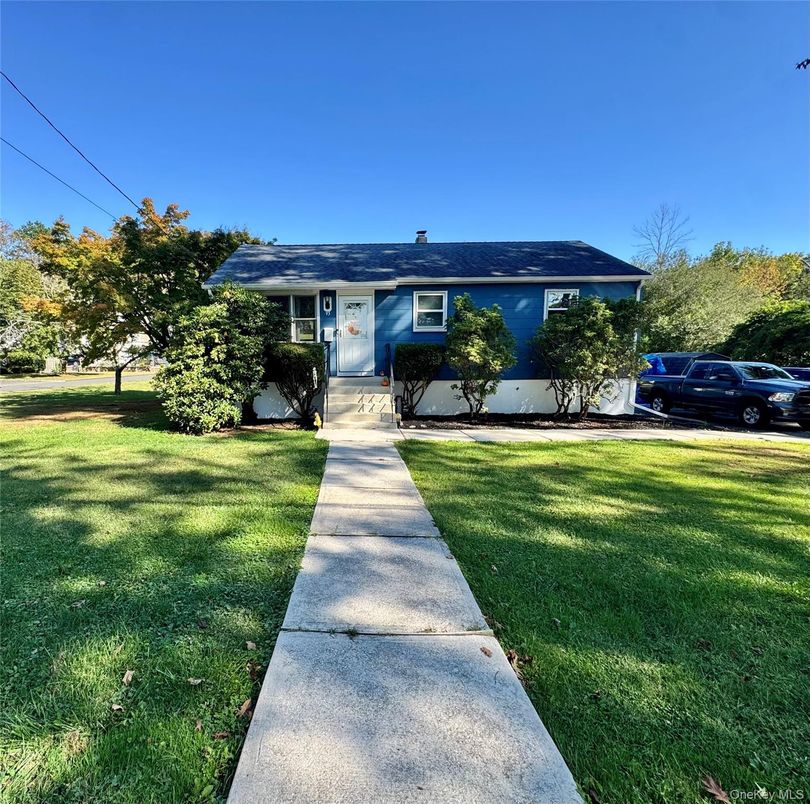 Backyard, Exterior, Facade, Ranch