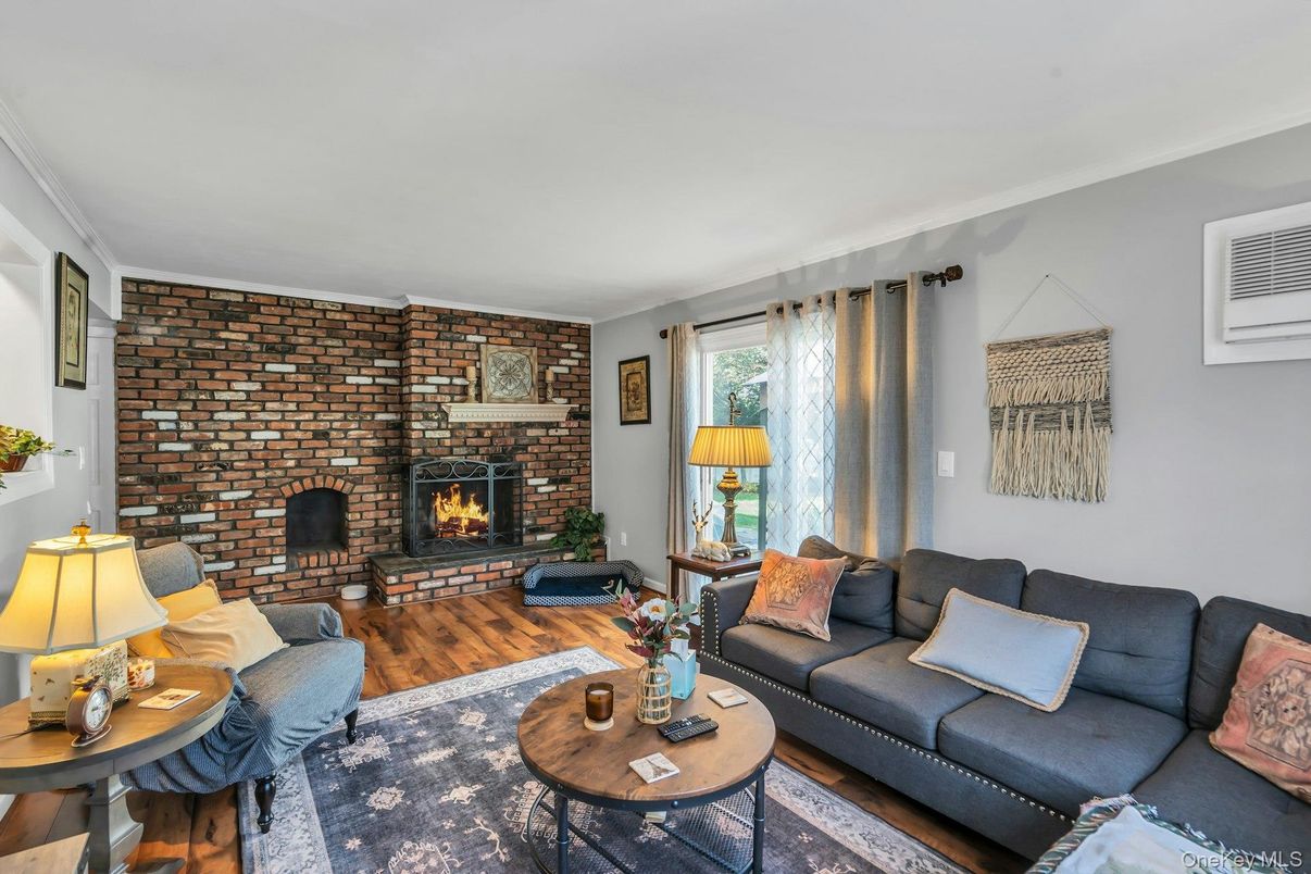 Fireplace, Interior, Living room, Stone Walls, Wood Texture Flooring