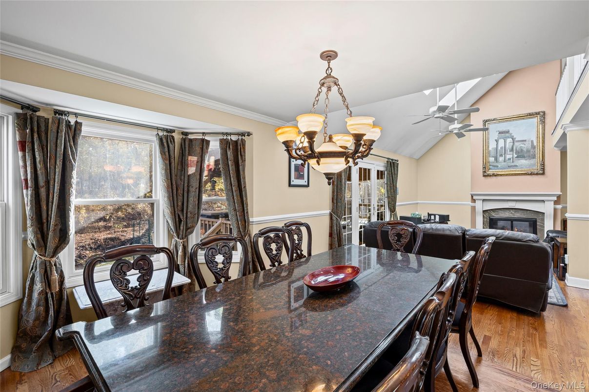 Chandelier, Dining room, Fireplace, Interior, Wood Texture Flooring