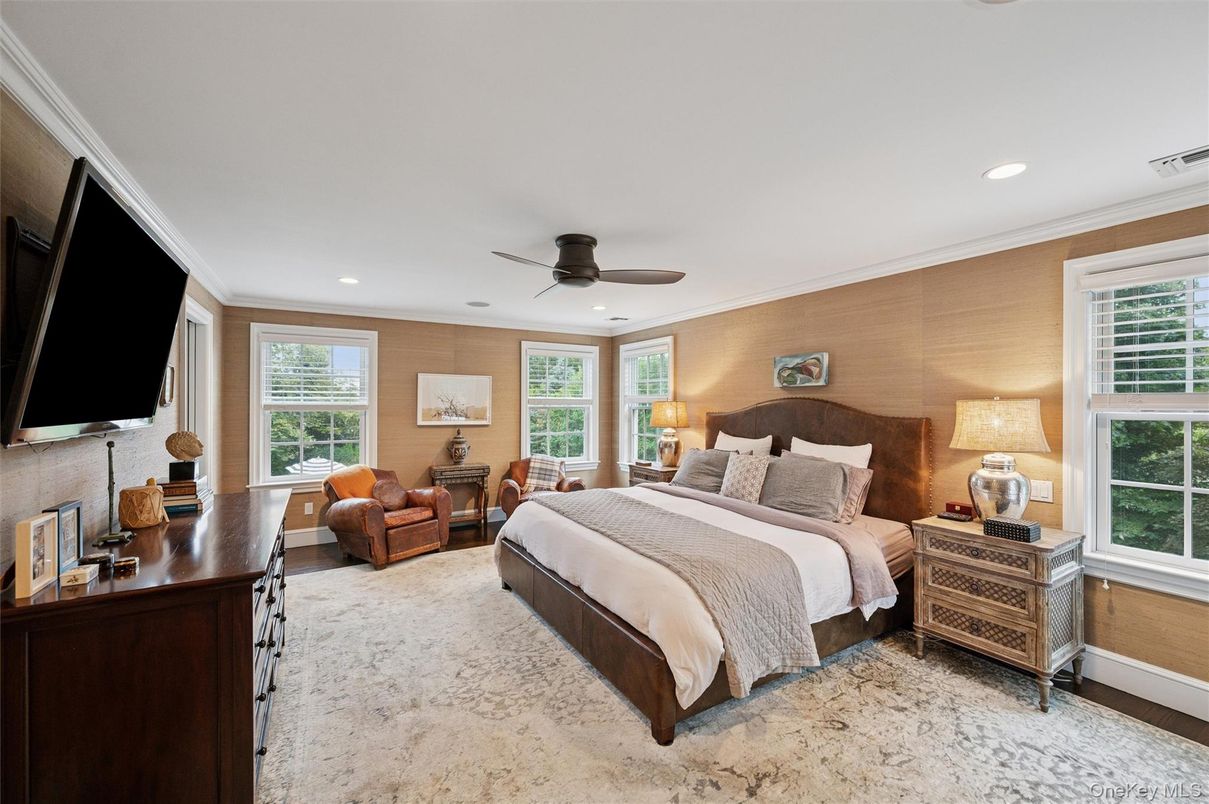 Bedroom, Interior, Recessed Lighting