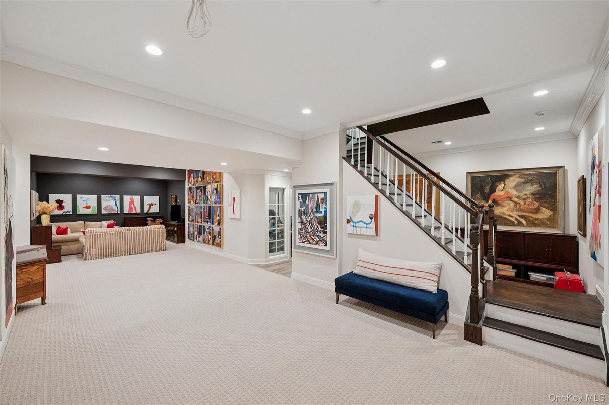 Interior, Living room, Recessed Lighting