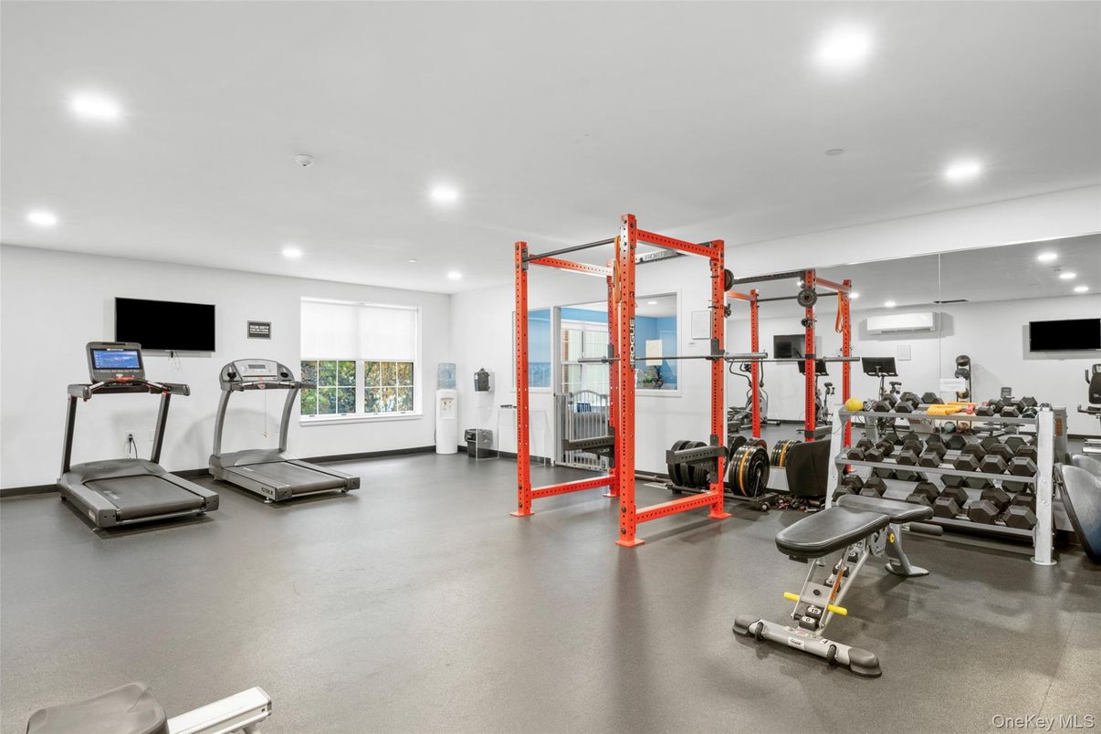 Fitness Equipment, Interior, Recessed Lighting