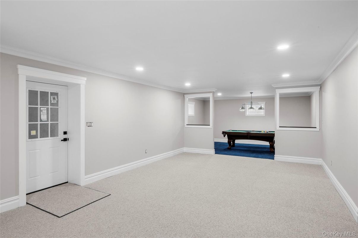 Billiard Table, Game Room, Interior, Pendant Lights, Recessed Lighting