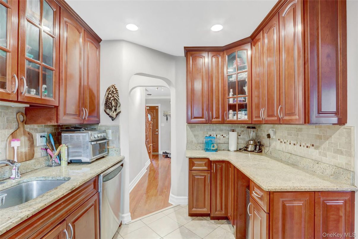 Interior, Kitchen, Recessed Lighting