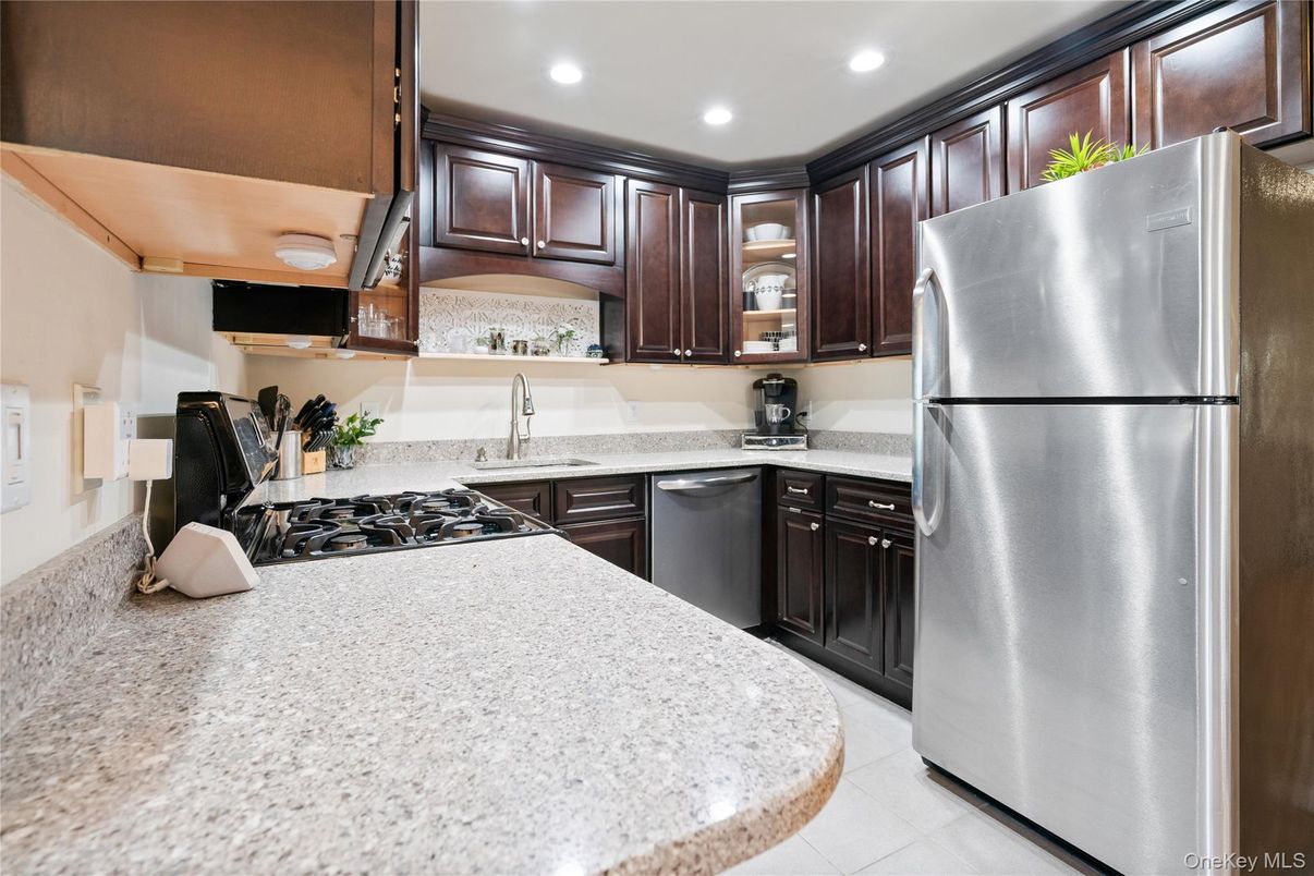 Interior, Kitchen, Recessed Lighting