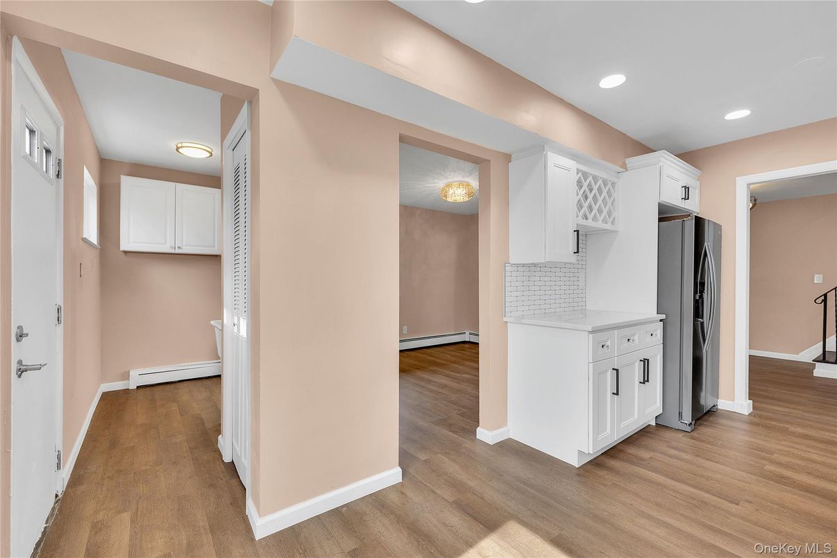 Interior, Kitchen, Recessed Lighting, Wood Texture Flooring