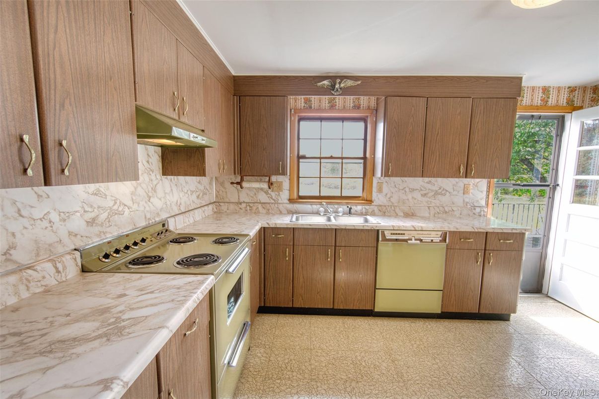 Interior, Kitchen, Marble Walls