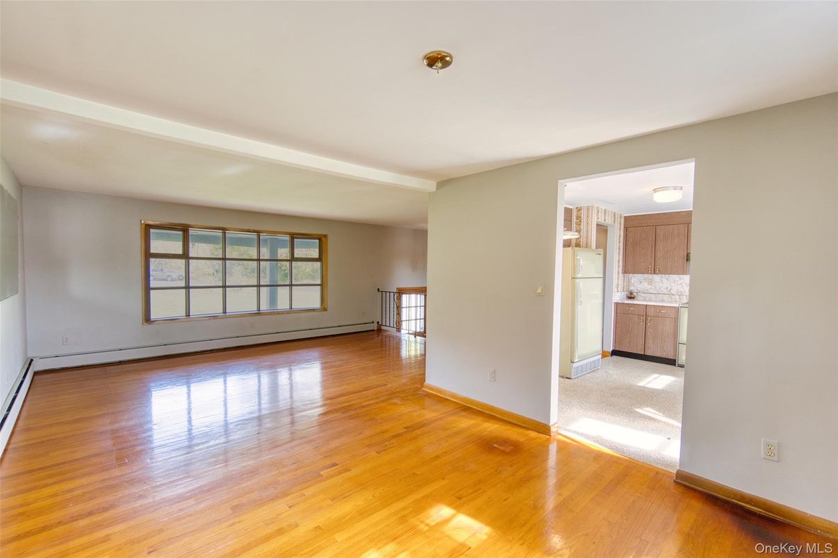 Empty room, Interior, Kitchen, Wood Texture Flooring