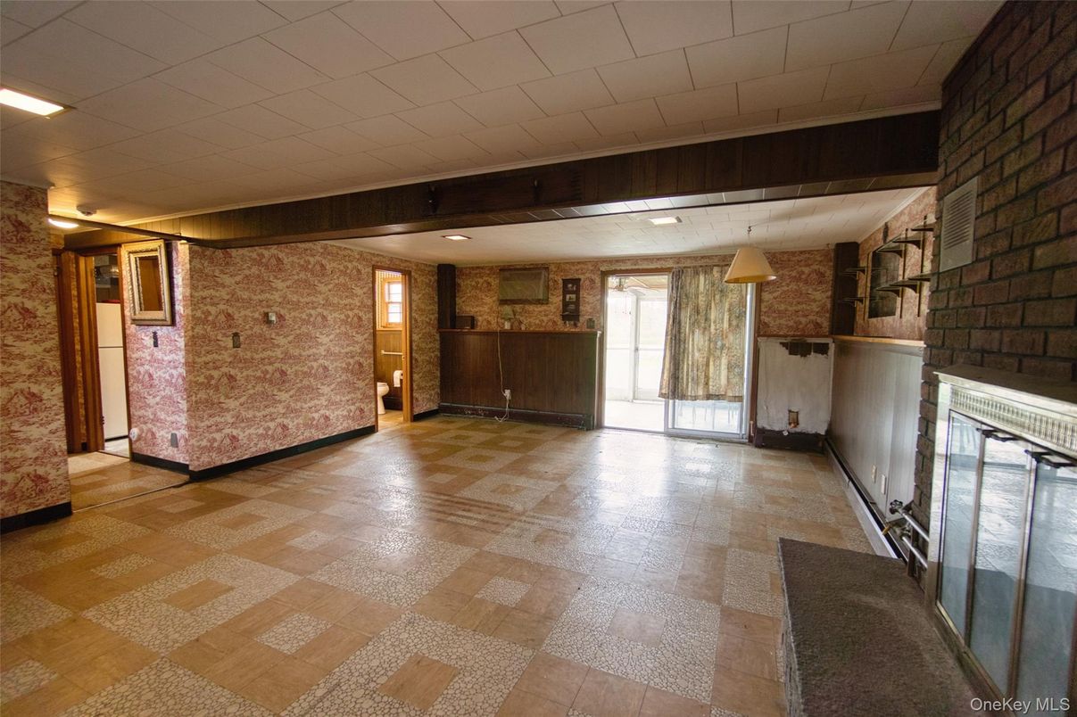 Fireplace, Interior, Recessed Lighting, Stone Walls