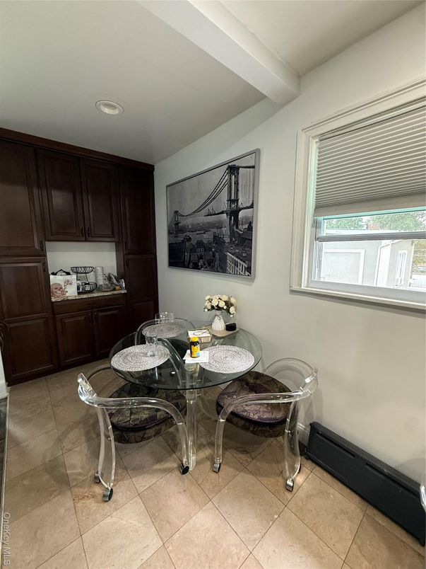 Dining room, Interior, Recessed Lighting
