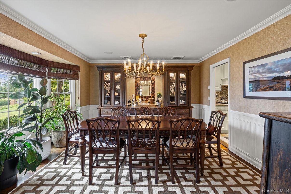 Chandelier, Dining room, Interior