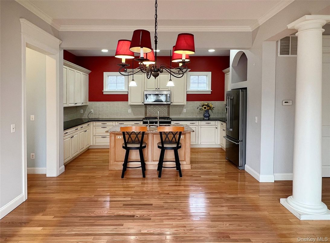 Chandelier, Interior, Kitchen, Recessed Lighting, Wood Texture Flooring