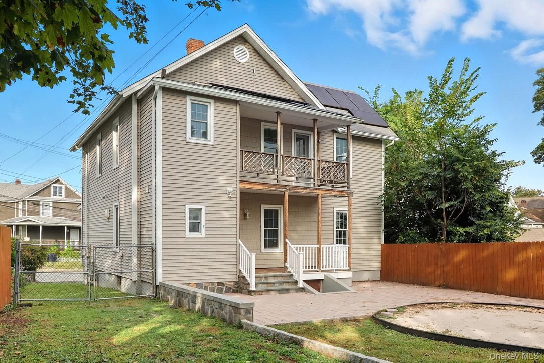 Exterior, Solar Panels