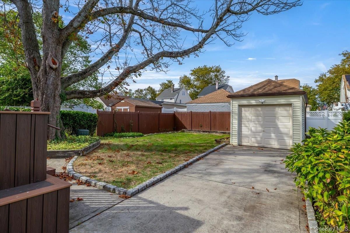 Backyard, Detached Garage, Exterior