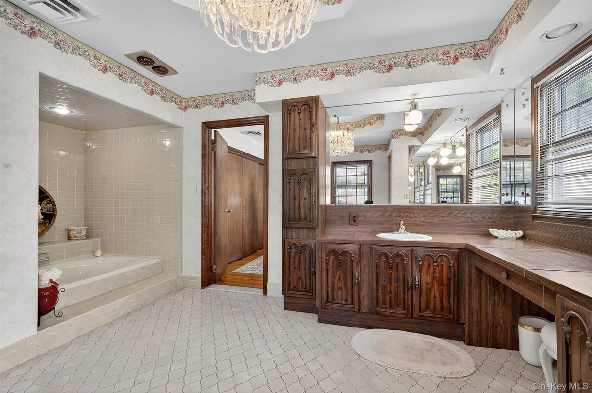 Bathroom, Chandelier, Interior