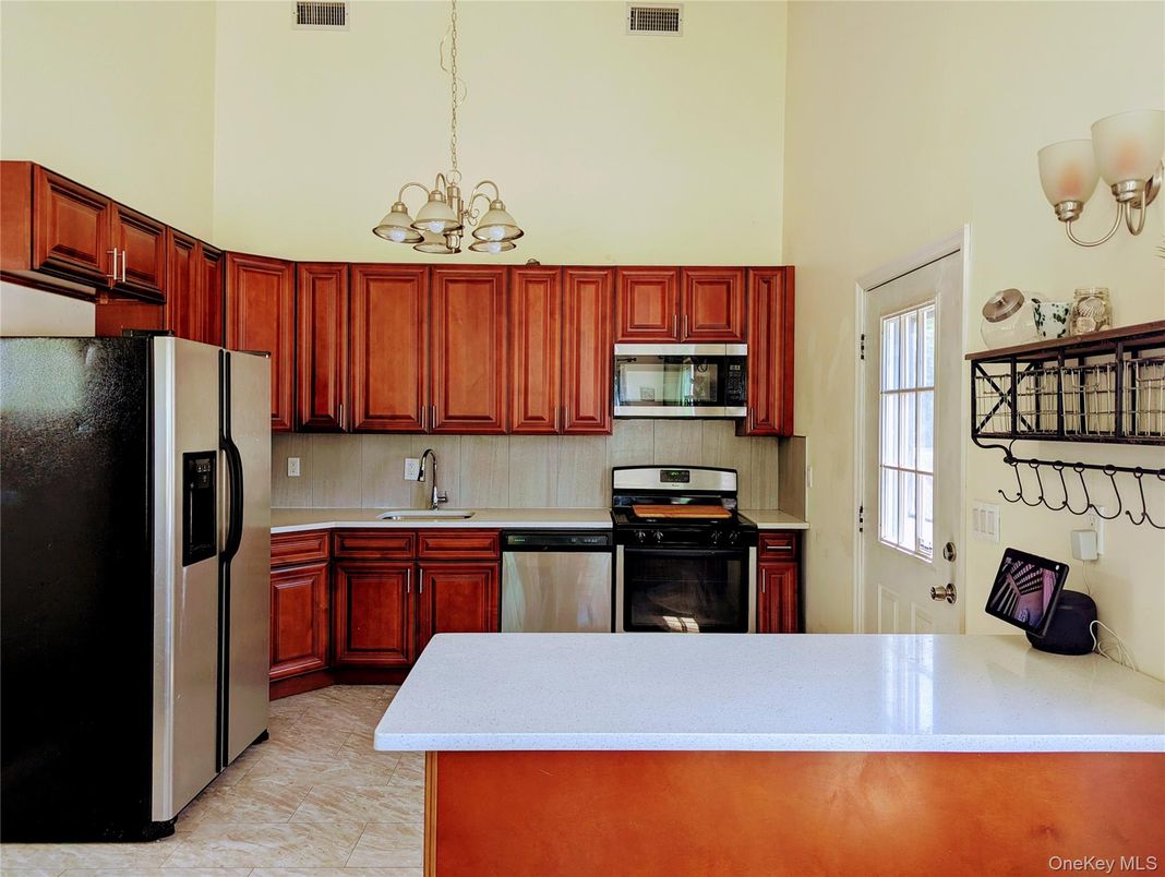 Chandelier, Interior, Kitchen, Pendant Lights, Stainless Steel Appliances