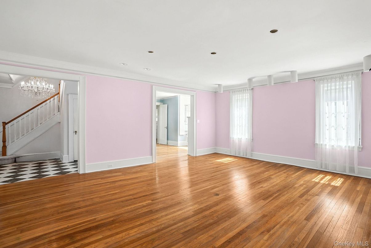 Chandelier, Empty room, Interior, Recessed Lighting, Wood Texture Flooring