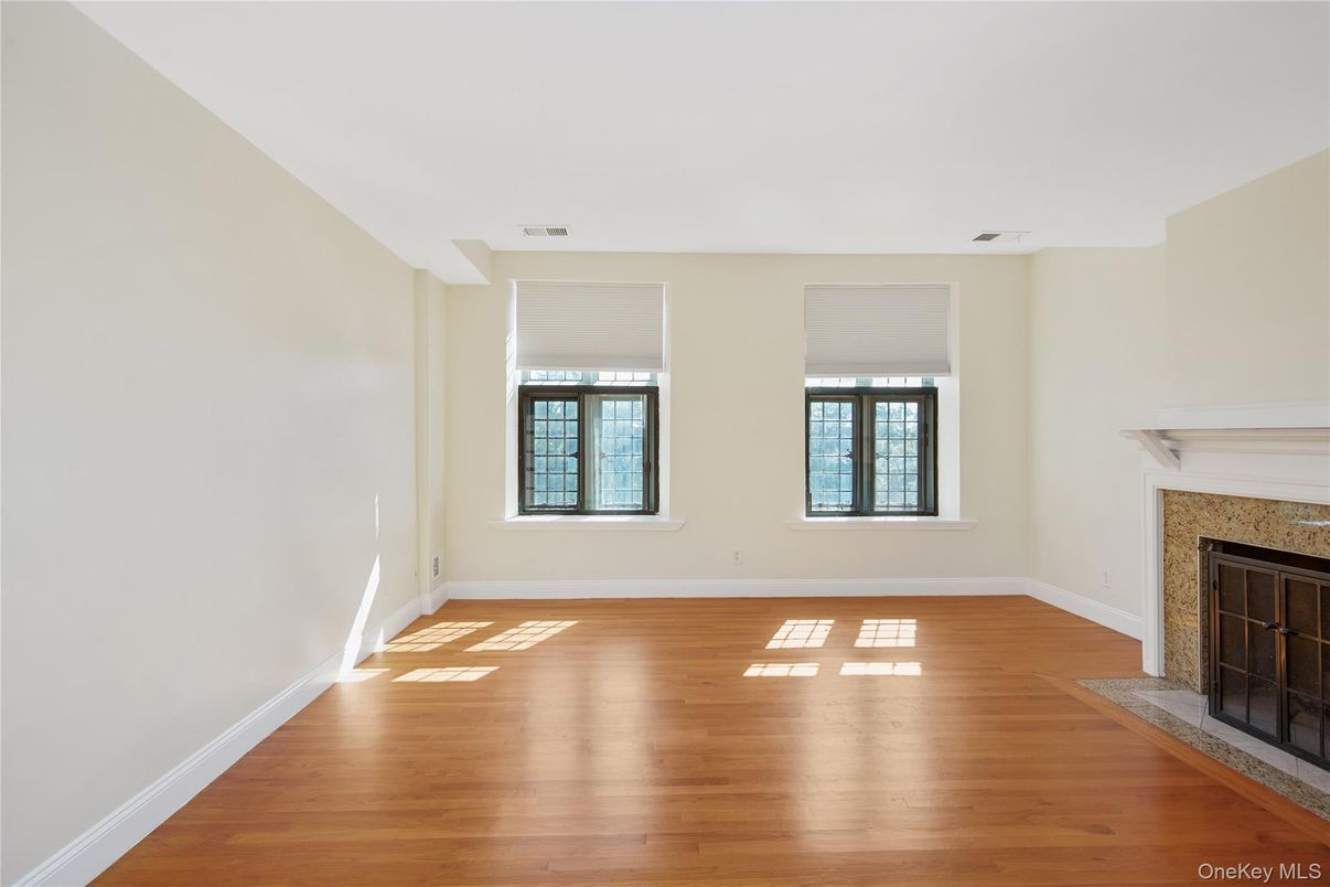 Empty room, Fireplace, Interior, Wood Texture Flooring