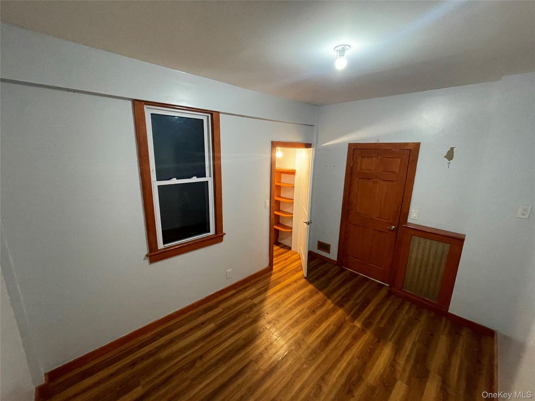 DE Listing image placeholder