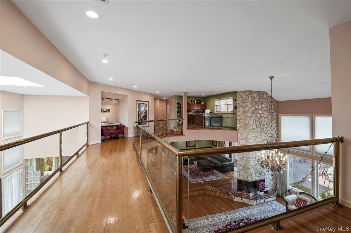 Chandelier, Interior, Recessed Lighting, Wood Texture Flooring
