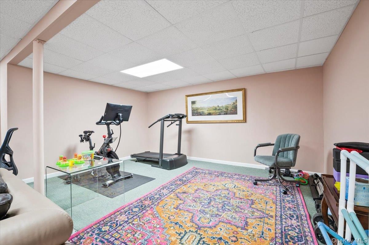 Fitness Equipment, Interior, Recessed Lighting