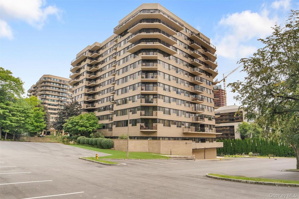 Exterior, Facade, Condo Building