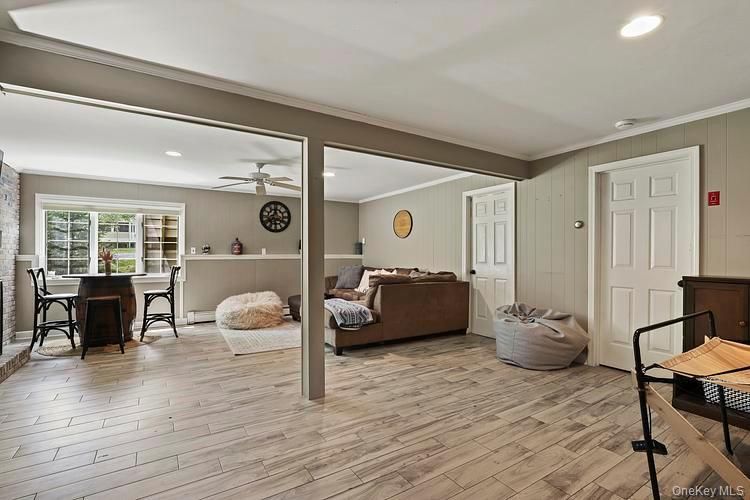 Interior, Living room, Recessed Lighting, Wood Texture Flooring