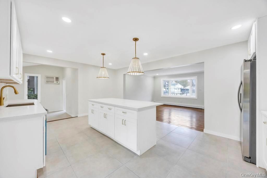 Interior, Kitchen, Pendant Lights, Recessed Lighting