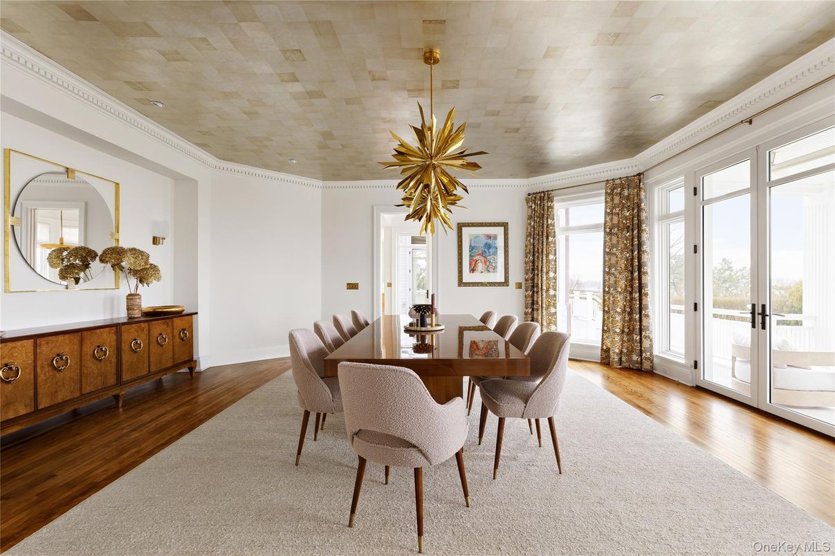 Dining room, Interior, Pendant Lights, Recessed Lighting, Wood Texture Flooring