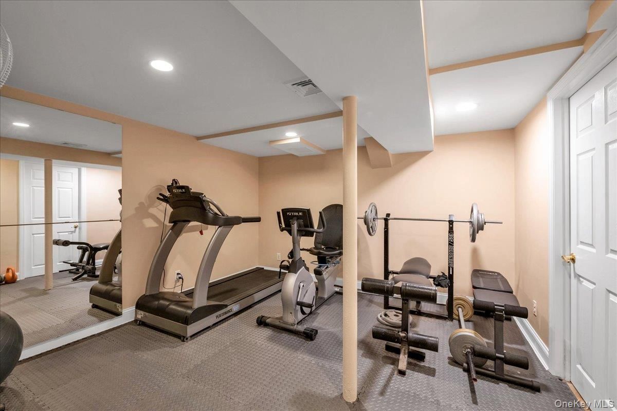 Fitness Equipment, Interior, Recessed Lighting
