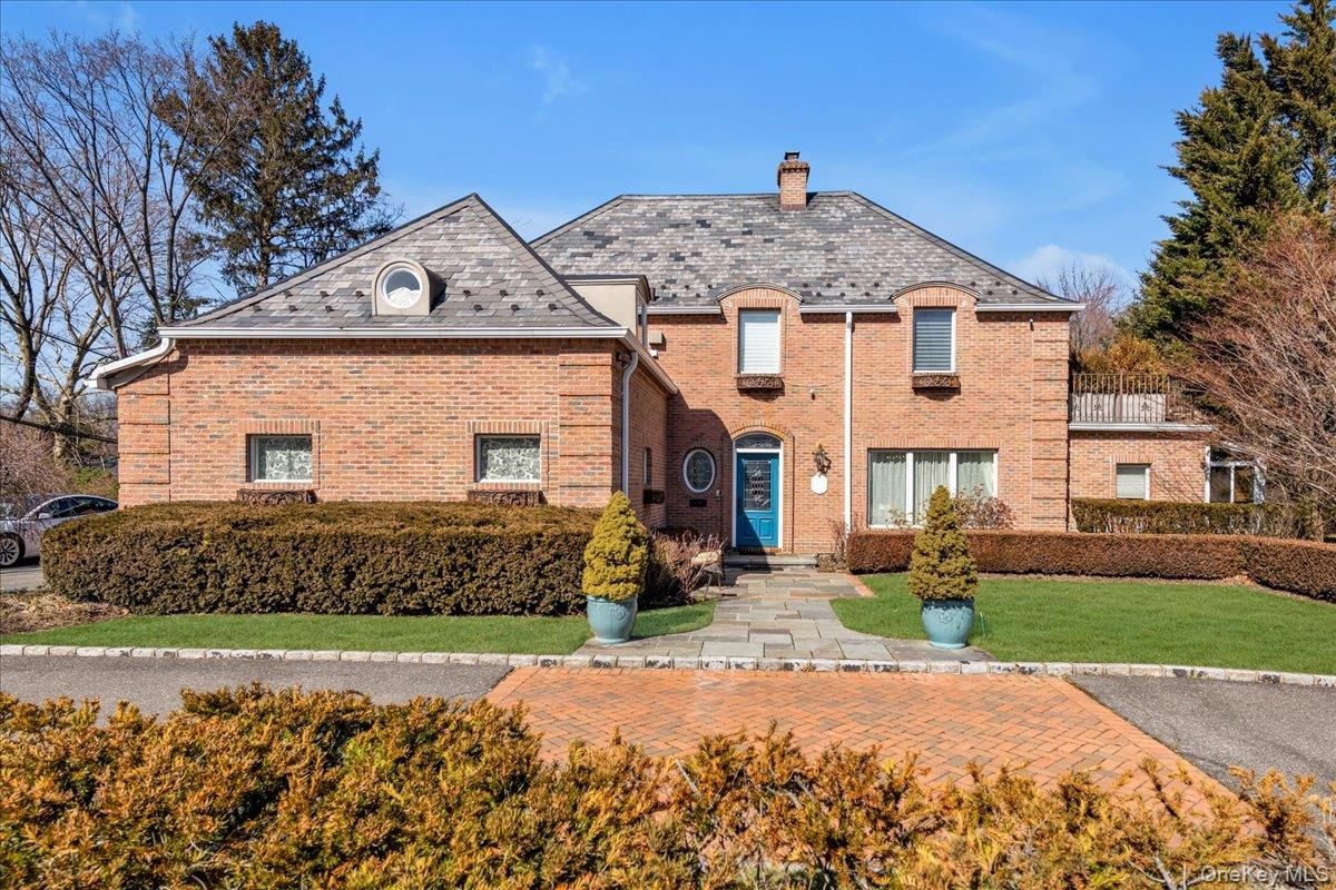 Exterior, Facade, Brick Facade, French Provincial